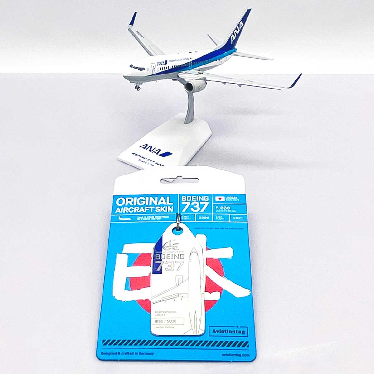 JC Wings X Aviationtag ANA B737 JA02AN Edition 1:200 Flaps Down