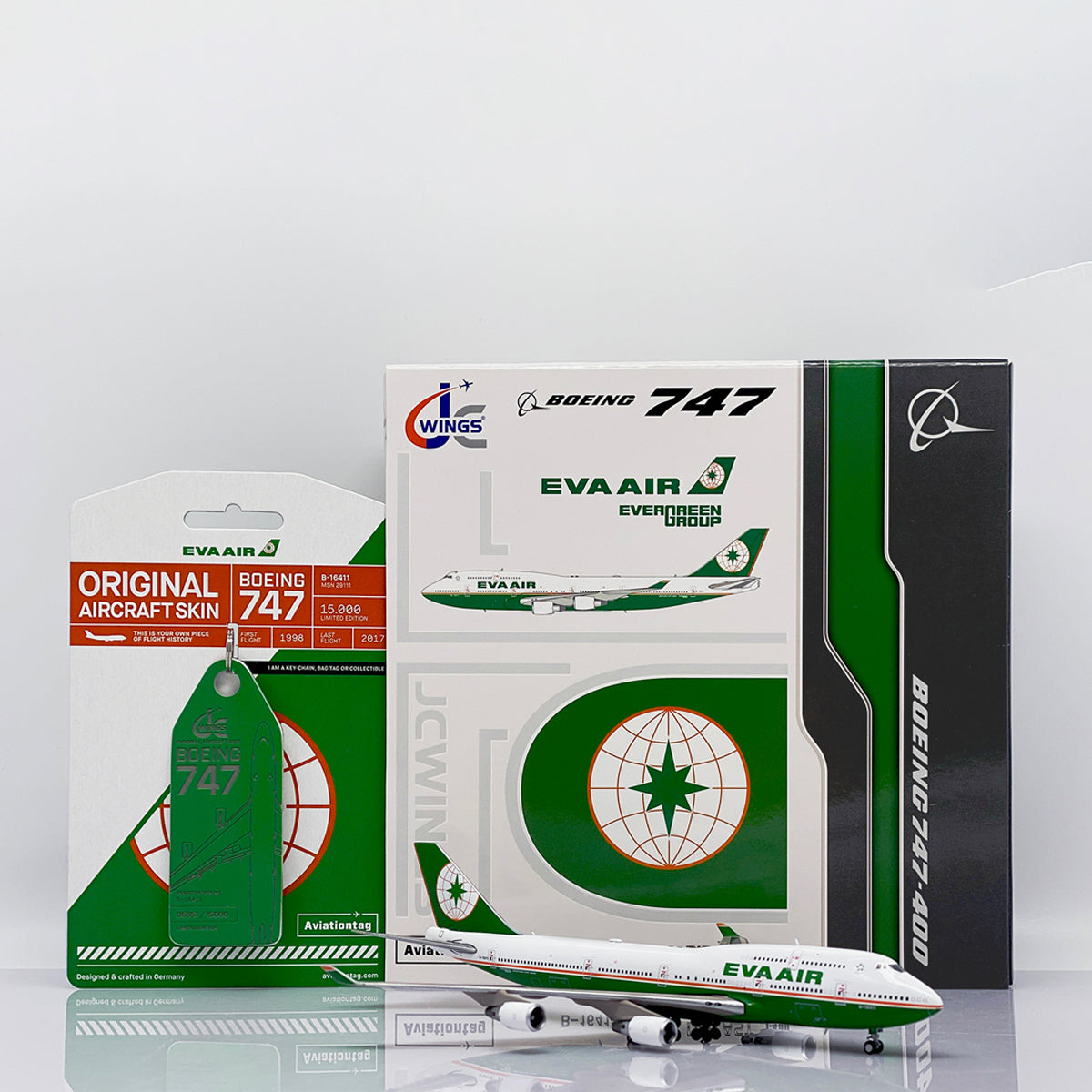 JC Wings X Aviationtag EVA Air Boeing 747 Airplane Model Edition 1:400