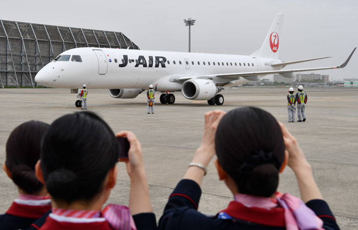 航空機・ヘリコプター TOMOJcwings J-AIR E190 JA241J 1/200 1:400 J