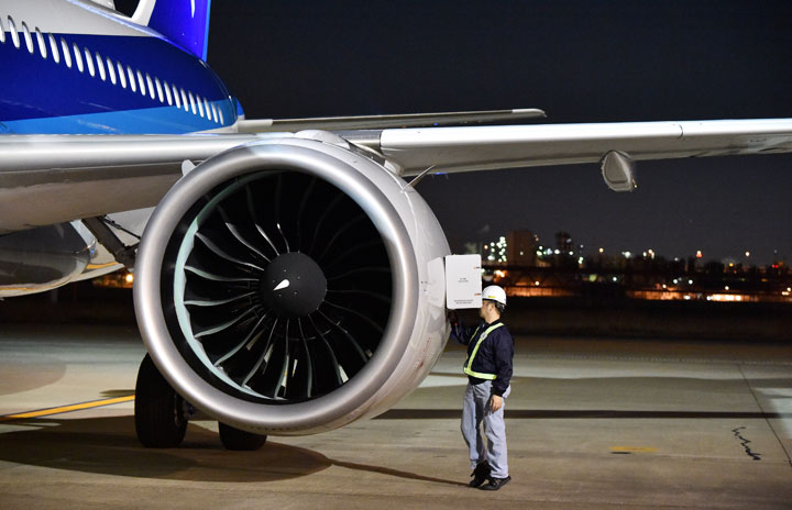 小型機だけど大型低燃費エンジン 写真特集・ANA A320neo初号機（後編）