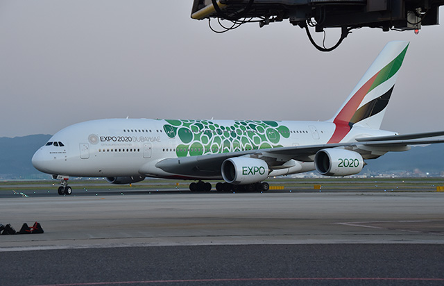 エミレーツ航空、ドバイ万博PRのデザイン機 A380と777、40機に導入完了