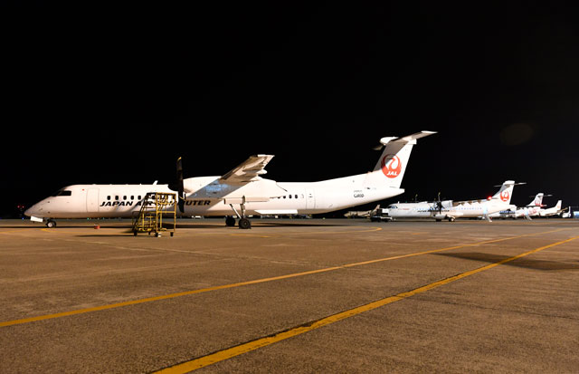 JACのQ400、ひっそり定期運航終える ラストは退役記念チャーター