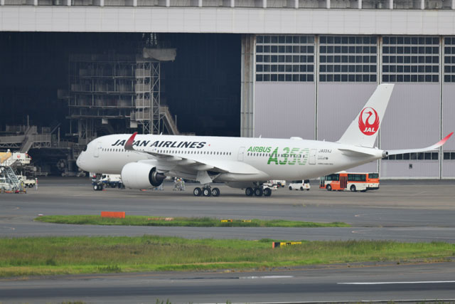 JALのA350、グリーンロゴ3号機羽田到着 特別塗装は完納