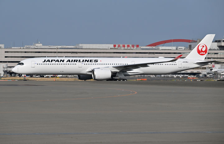 JAL、A350-1000 3号機就航 24年度に8機体制