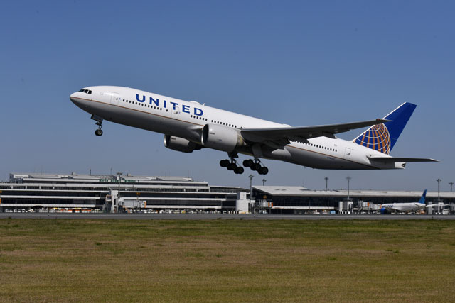 777、ユナイテッド航空へ世界初納入30周年 初号機は現役