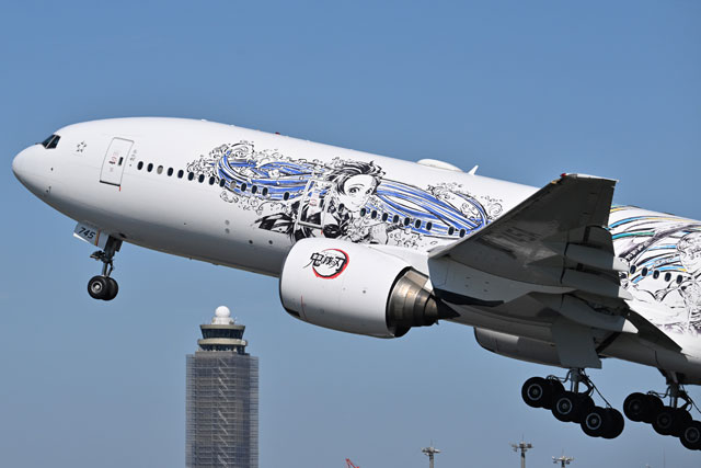 ANA、鬼滅の刃3号機で成田遊覧飛行 白い機体に炭治郎ら描く