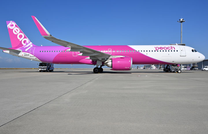 ピーチ、A321LRで関空－高雄再開 足もと広めシート