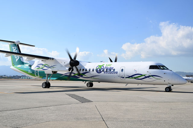 航空機・ヘリコプター ANA DHC-8-402Q Dash 8 JA856A 航空機