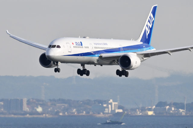 ボーイングの787脚交換サービス、100機目はANA