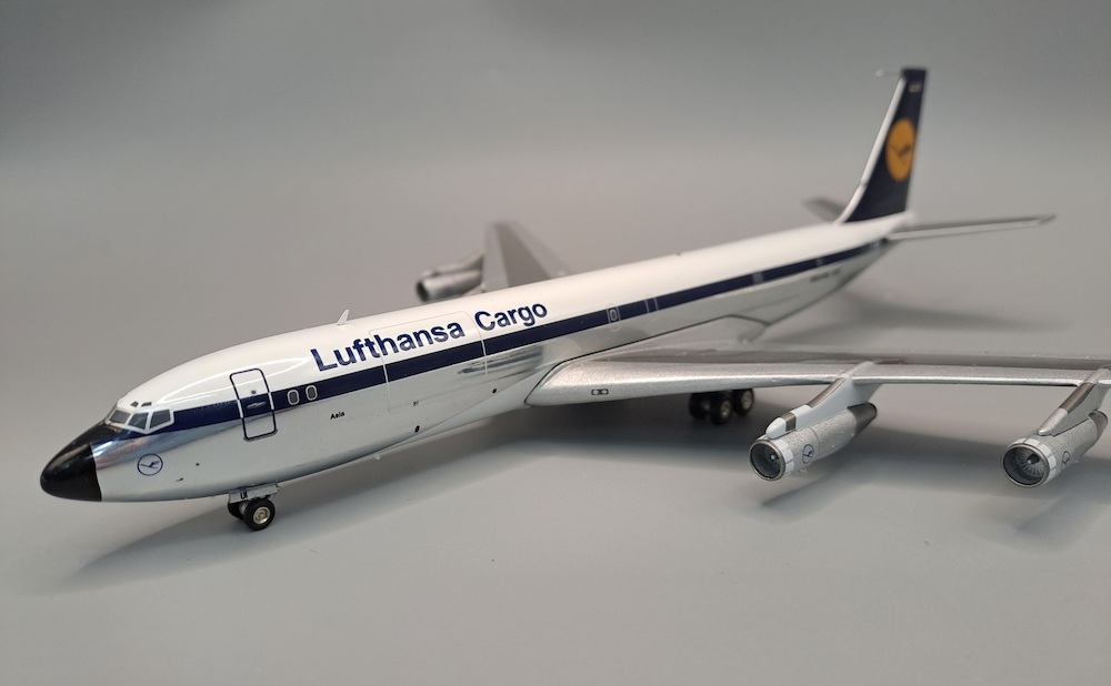J Fox Models JF-707-3-006P Boeing 707-330C Lufthansa Cargo D-ABUI