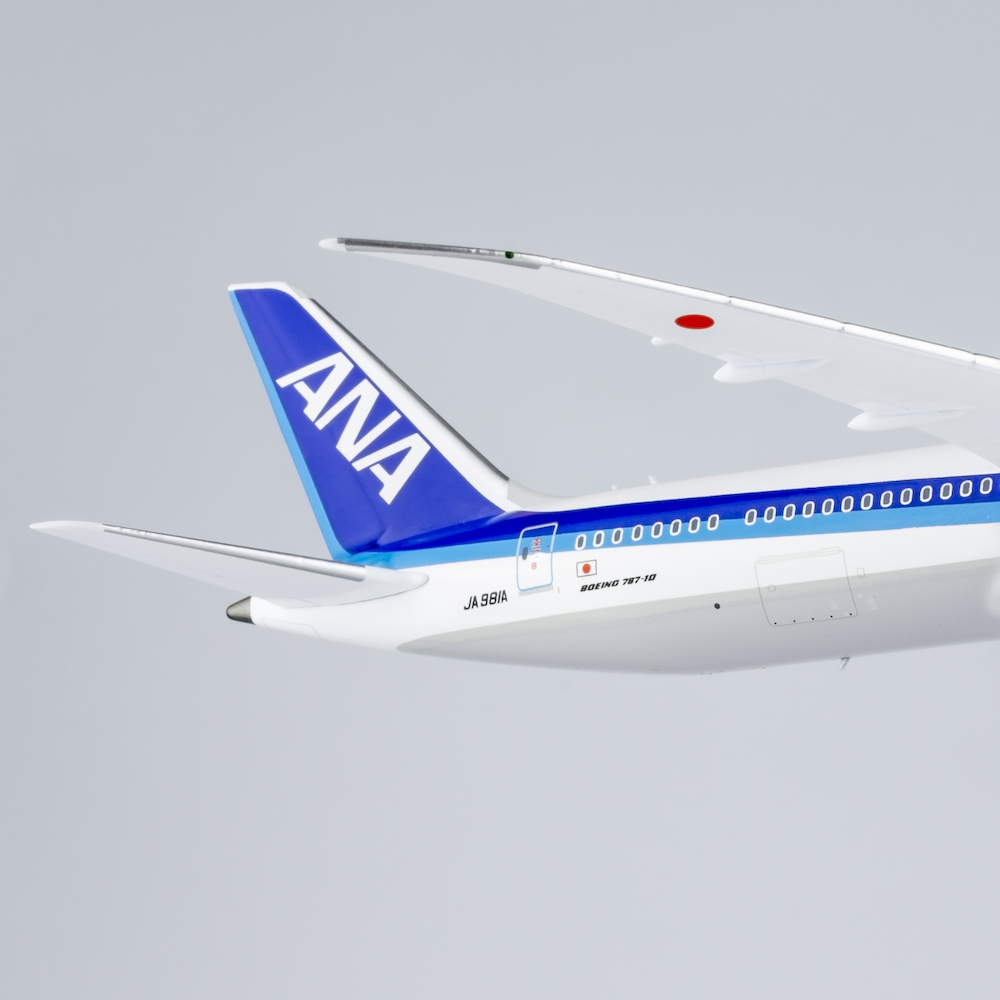 NG Models 56029 Boeing 787-10 Dreamliner ANA All Nippon Airways J