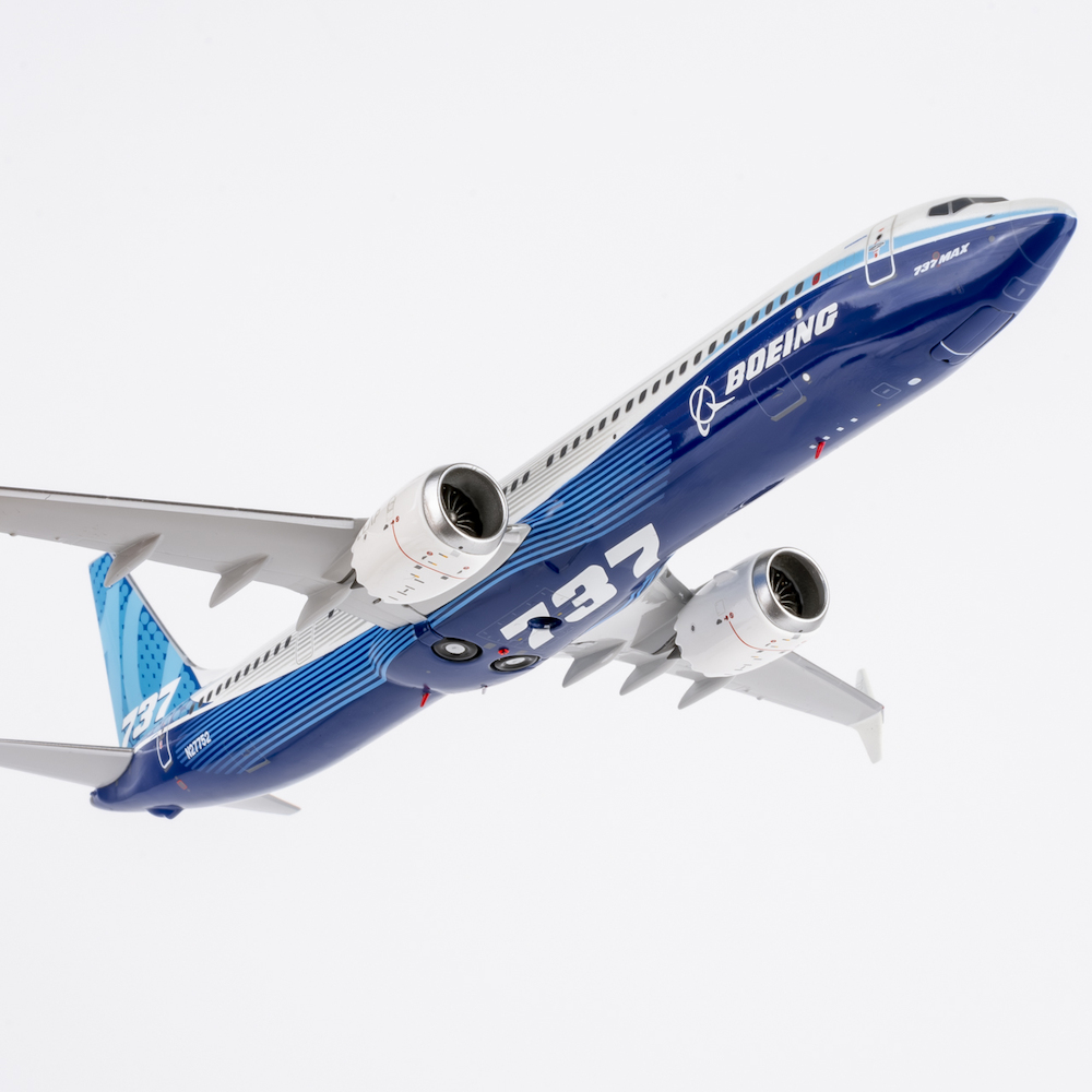 m*4様 NGウィングス 737-10 ボーイングハウスカラー 機体番号N277 m*4