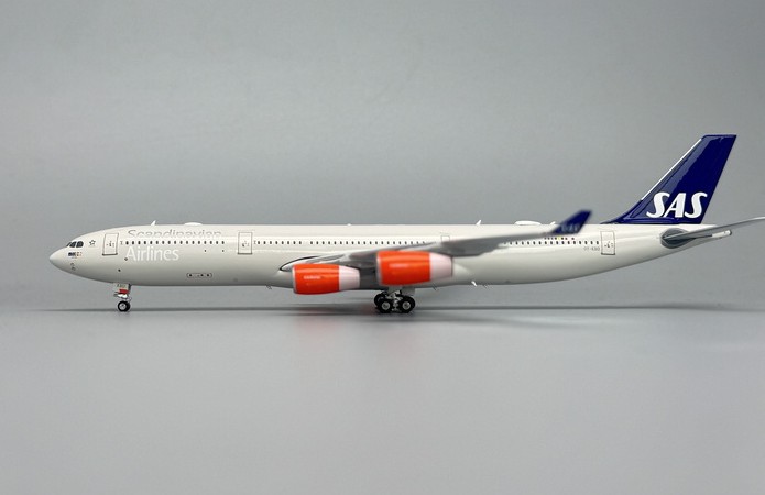 Phoenix-models 12001 Airbus A340-300 SAS Scandinavian Airlines OY