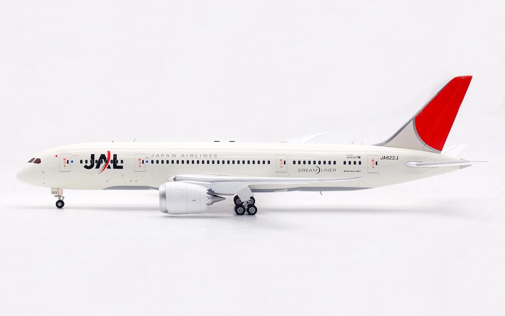 SQ Wings L2028 Boeing 787-8 Dreamliner JAL Japan Airlines JA822J