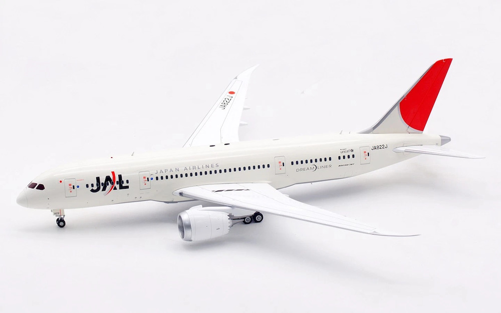 SQ Wings L2028 Boeing 787-8 Dreamliner JAL Japan Airlines JA822J