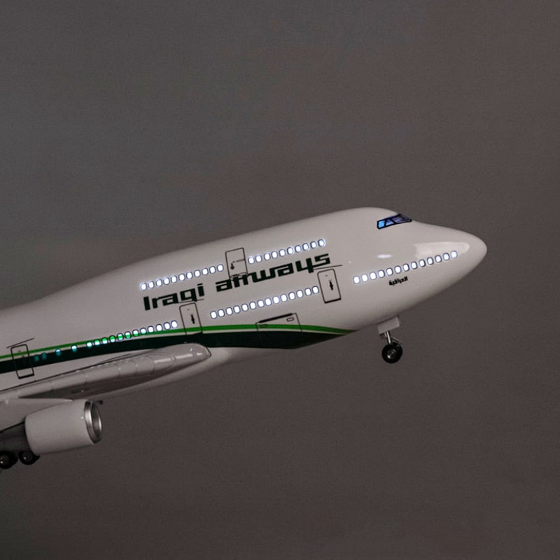 Iraq Airways Boeing 747 Airplane Model (1/160 Scale - 47CM