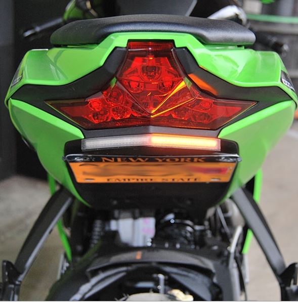 NRC製 ZX10R (16-20) 用ウインカー内蔵フェンダーレス｜AxxL