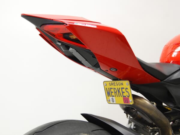 ナンバーインフェンダーレス-DUCATI/1199パニガーレ｜AxxL