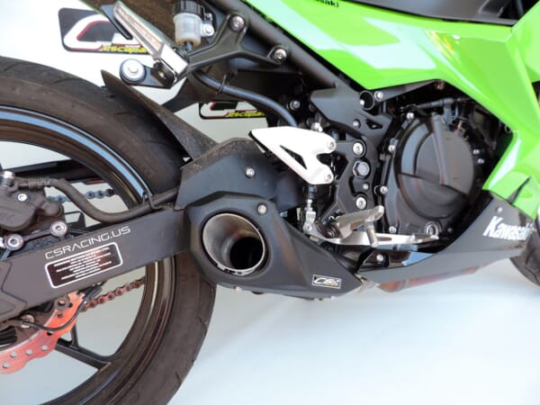 NINJA400/Z400(18-)用 MOTOGPのようなサイド出しマフラー！｜AxxL