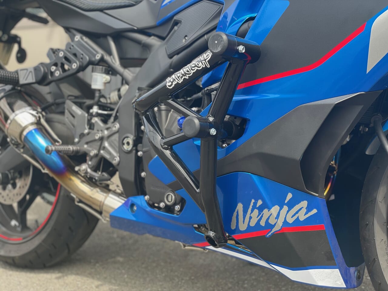 ZX4RにIMPAKTECH スタントケージ/サブケージ取付 | AxxL