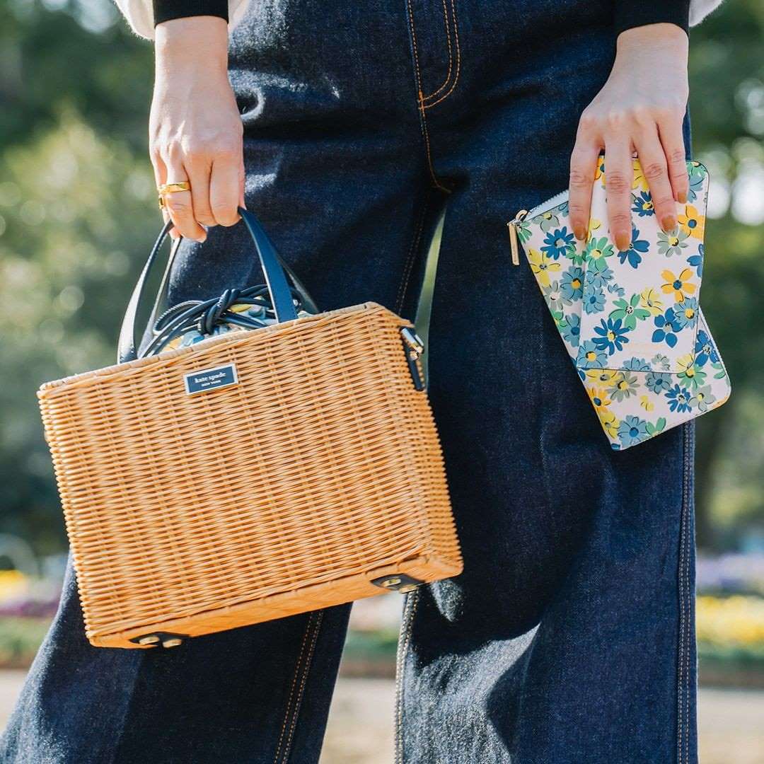 かごバッグは素材に注目！ストロー、ラフィア、ラタンの違いと人気の