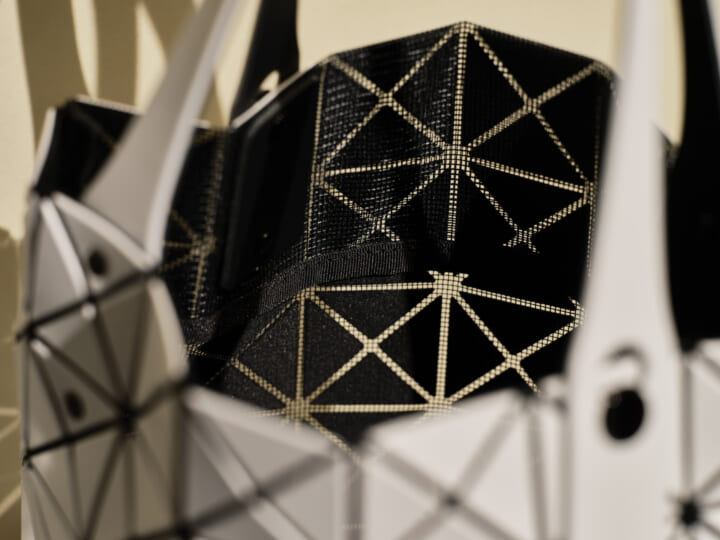 誕生から20余年 受け継がれるバオ バオ イッセイ ミヤケの美と構造