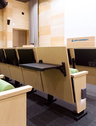 愛知大学 名古屋キャンパス｜PROJECTS（納入事例）｜愛知株式会社