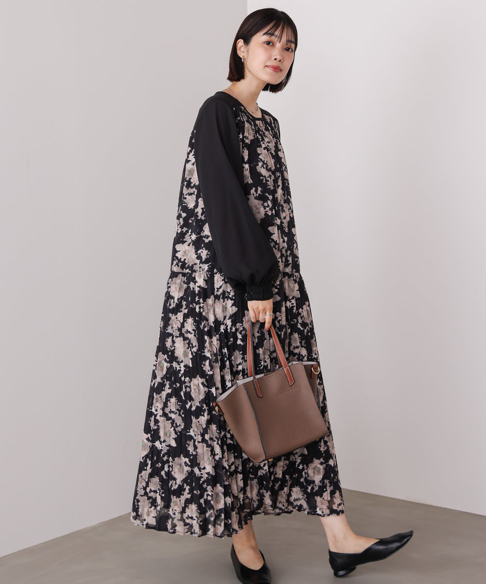 ジャガードプリーツワンピース