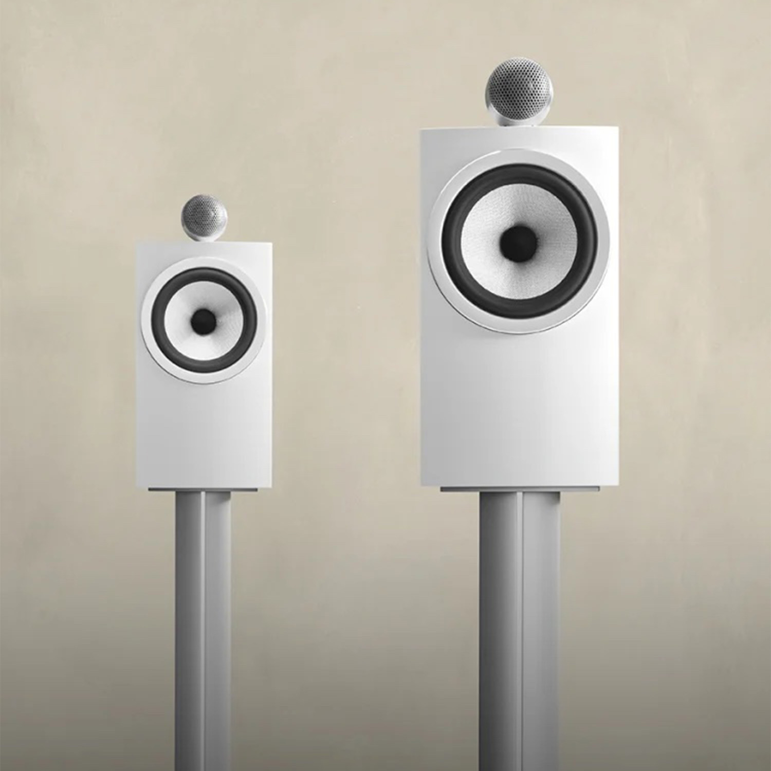 705 S3 - High-performance 700 Series stand mount speakers | Bowers