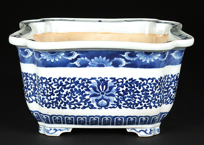 景徳鎮染付正方鉢 | 盆栽、盆栽書籍、盆栽鉢の通販│近代出版