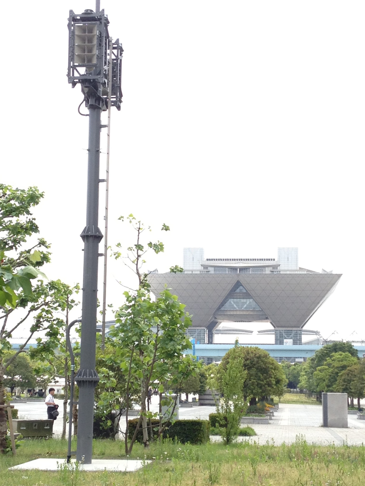 ホーンアレースピーカシステム | TOA 株式会社 | 一般社団法人 日本