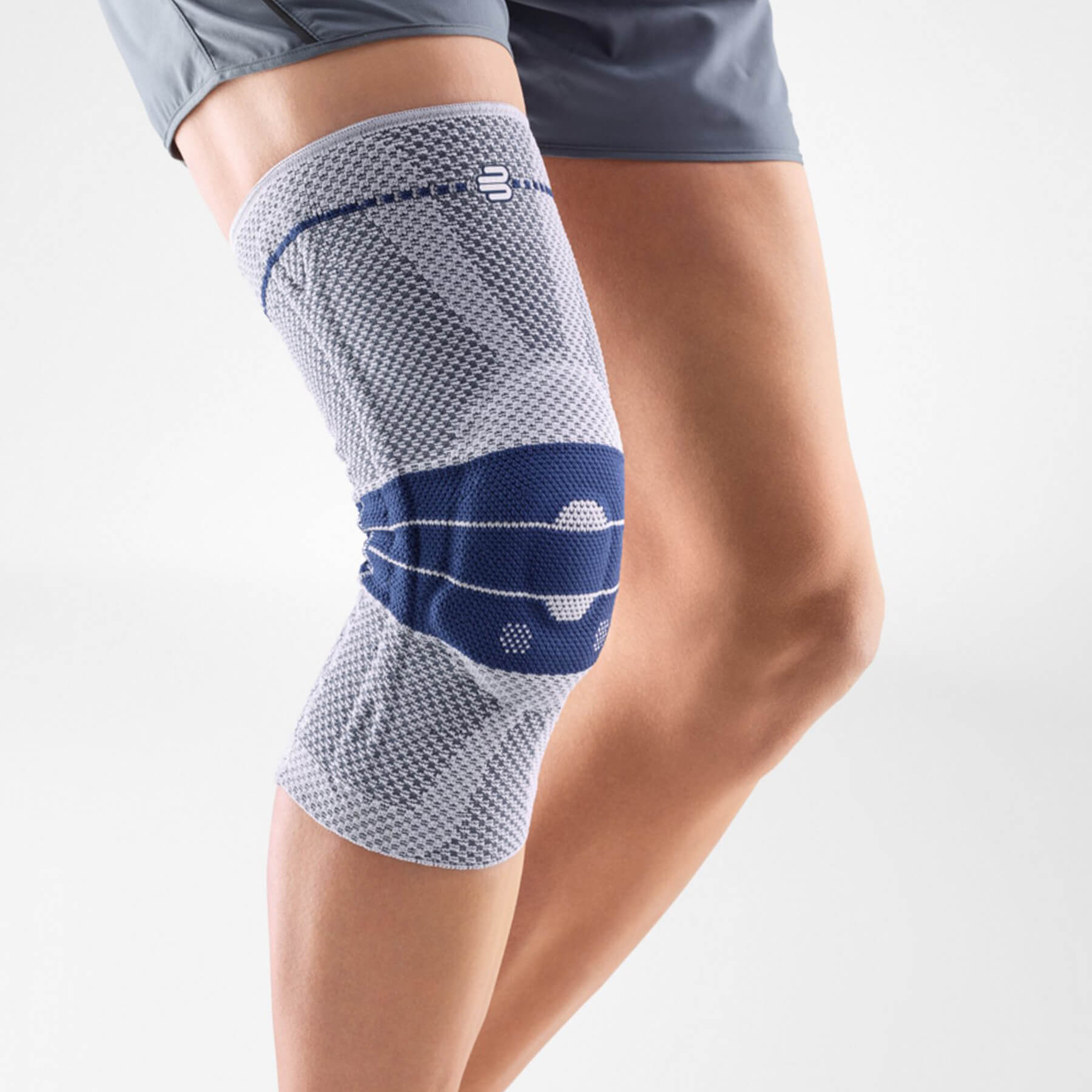 Knee Brace | GenuTrain | Bauerfeind