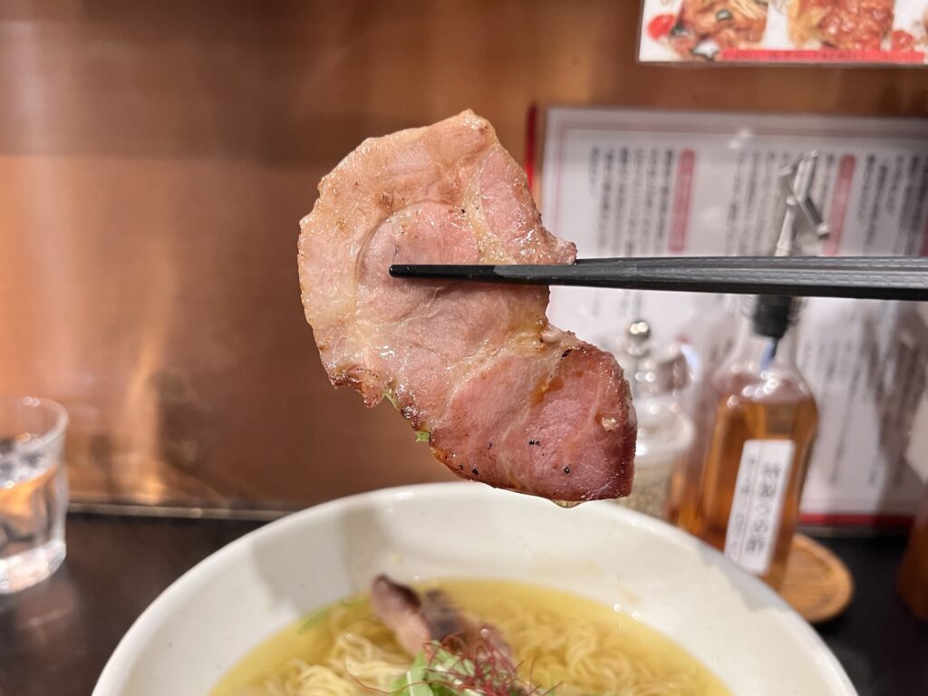 高田馬場「麺屋 宗」｜金色に輝く一杯、塩ラーメンの完成形に出会った