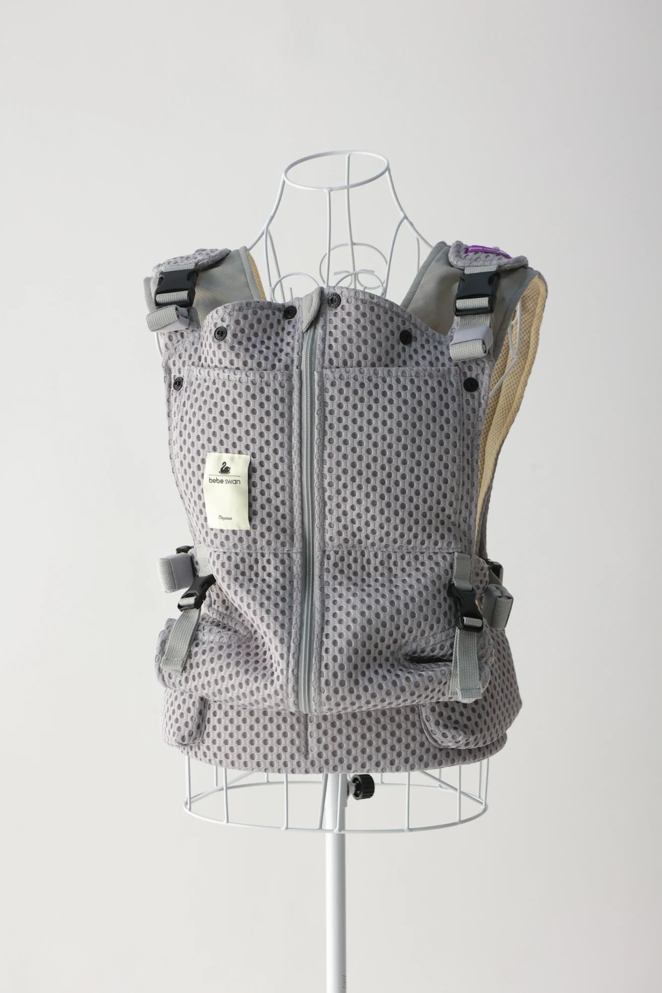 べべスワン ベスト抱っこ紐 - Babiew(べビュー) - Babiew