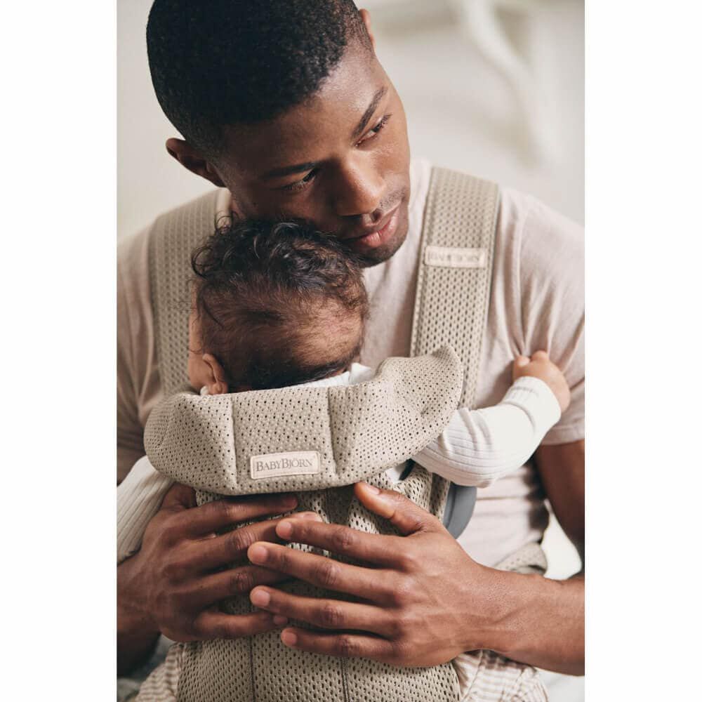 BabyBjorn ベビービョルン ベビーキャリア MINI エアー (グレー