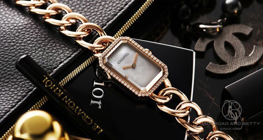 シャネル初の腕時計“プルミエール”で叶えるデイリー・ラグジュアリー