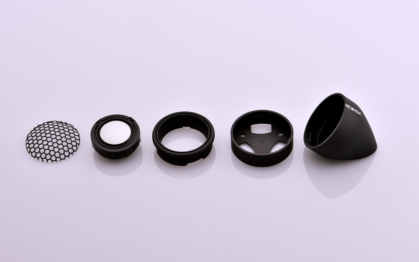 PRODUCTS | BEWITH | 高級カーオーディオメーカーBEWITH－ビーウィズ－