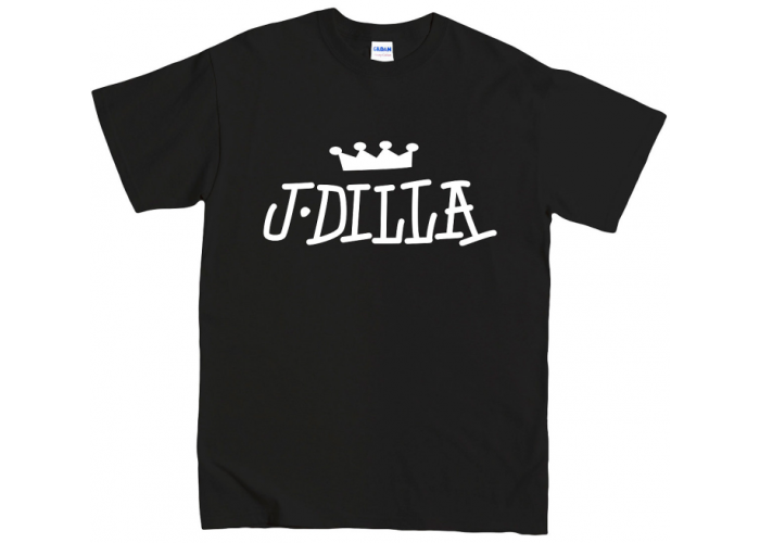 ビートボム | J Dilla（J・ディラ） ロゴ ヒップホップ 音楽Tシャツ
