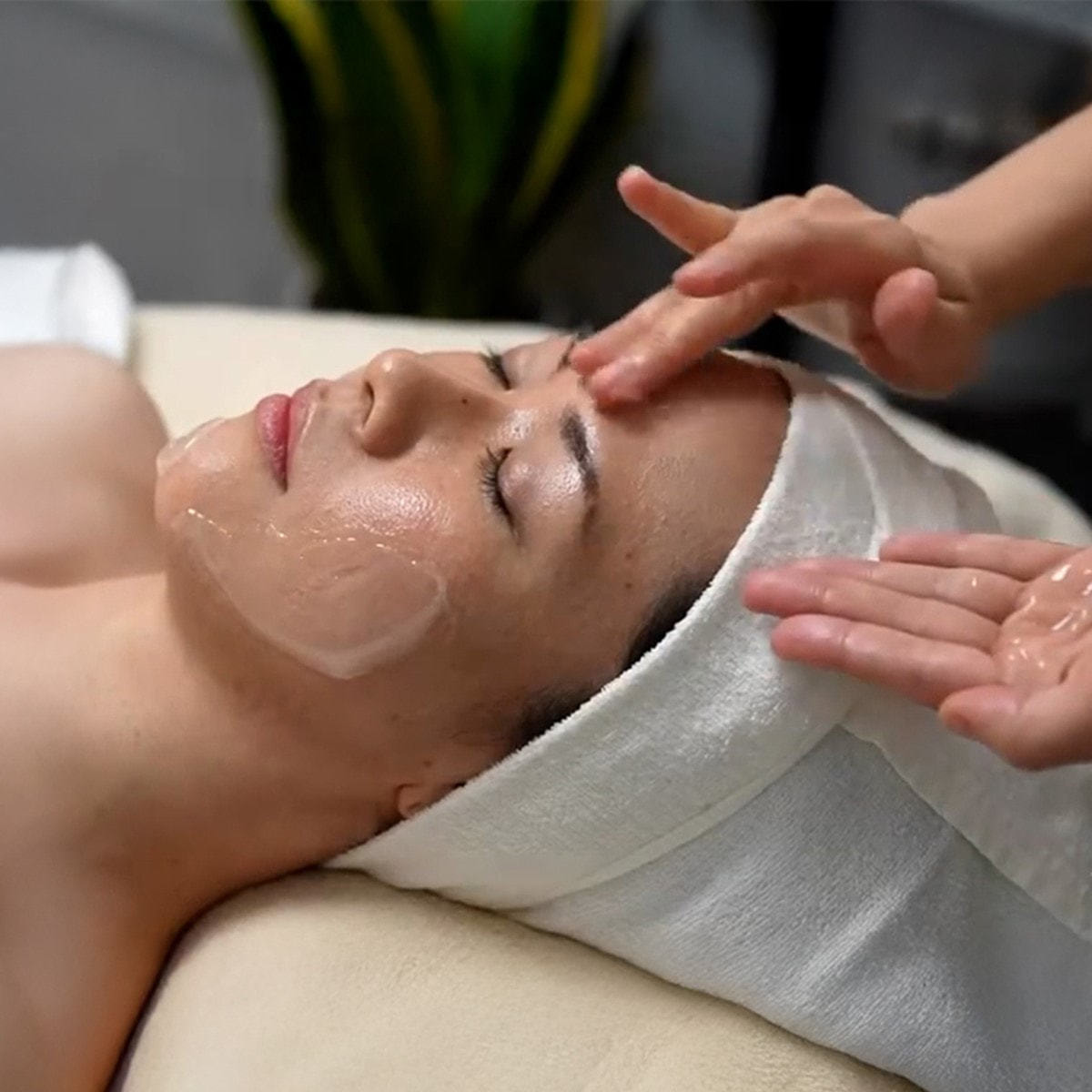 クリアビールクスブラン クレンジングジェル 270g【業務用】の卸・通販