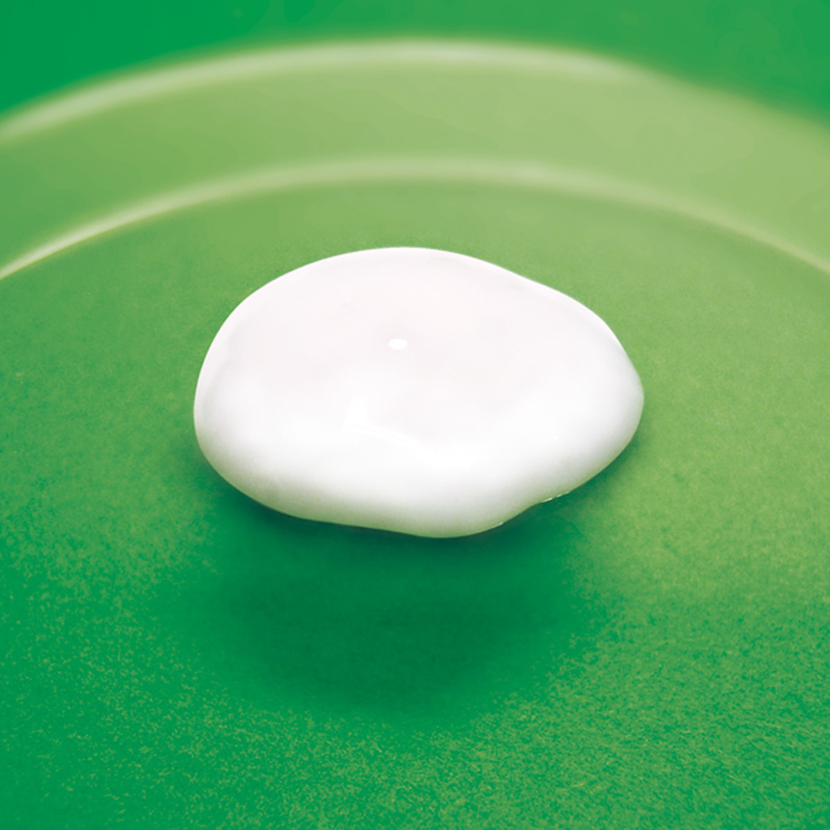 ラボプラス Rミルク 60ml【店販用】の卸・通販 | ビューティガレージ