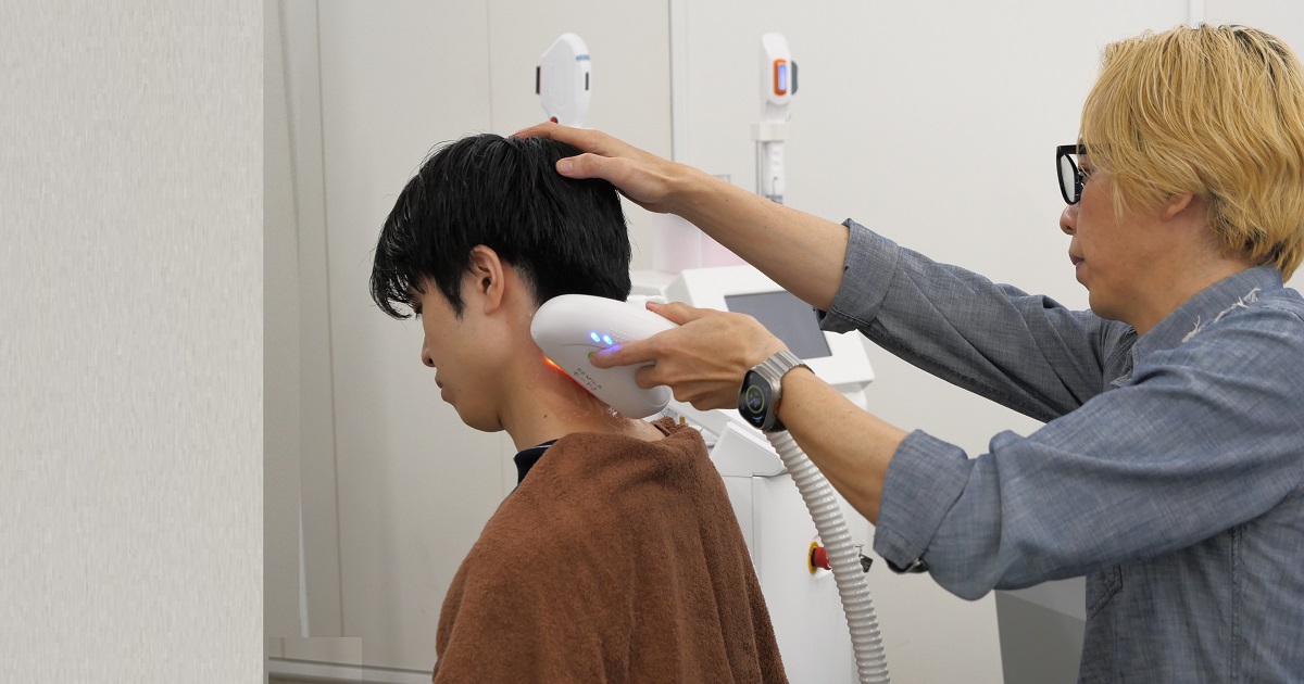 EMSシートで10分間の集中ケア 目元の疲れを癒やす「レミラ アイケア