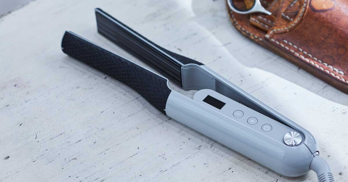 Lily監修 縮毛矯正特化のストレートアイロン！ サロンワーク用・店販用