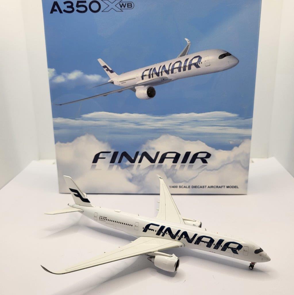 JC Wings 1:400 Finnair OH-LWK Airbus A350-900 - Bedfordshire