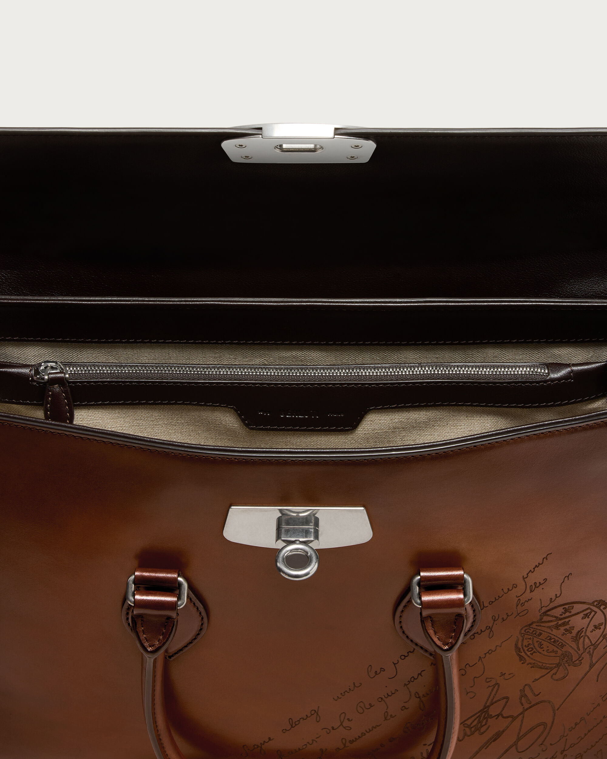 エミーオ ブリーフケース | ベルルッティ JP