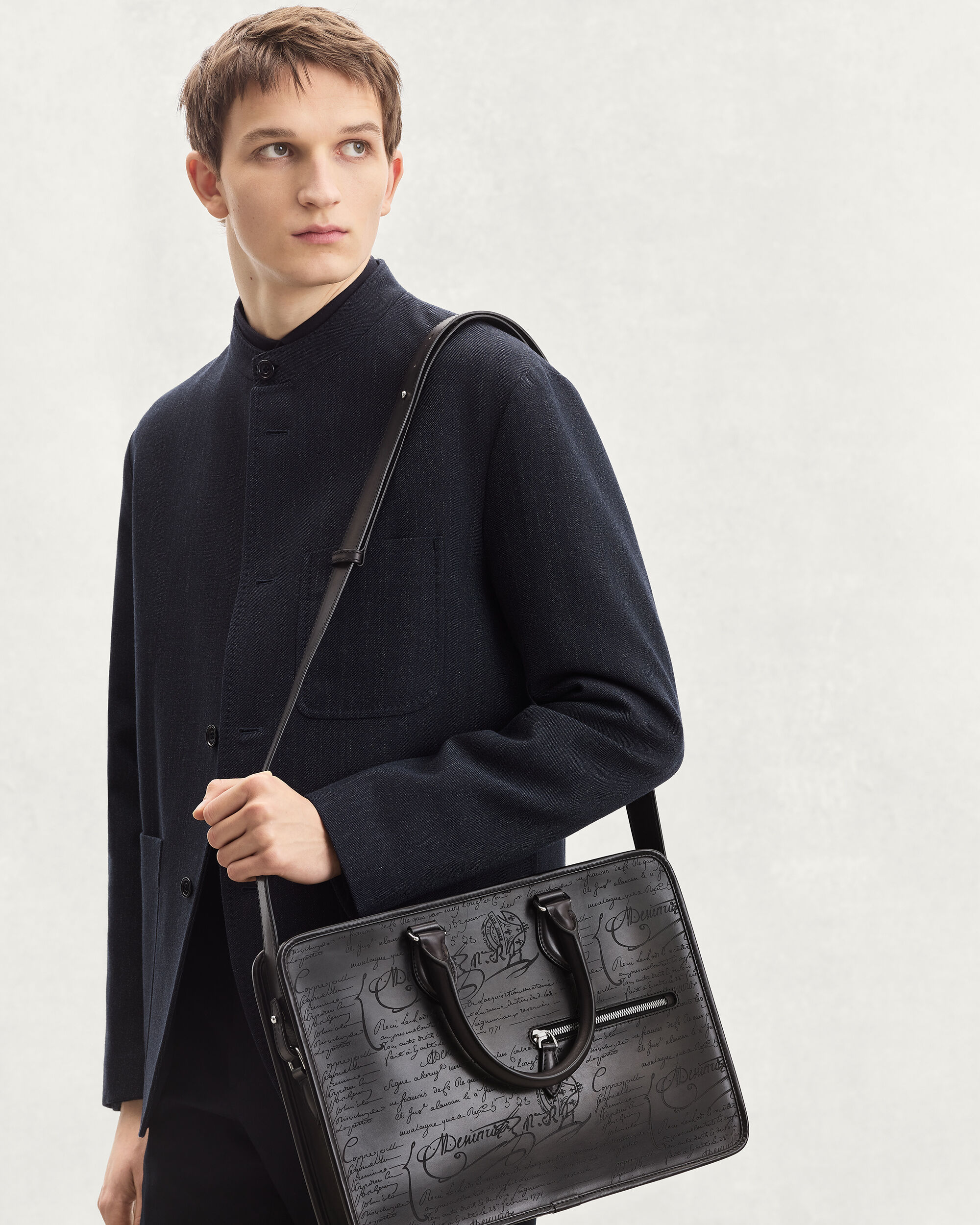 アンジュール ミニ ブリーフケース | ベルルッティ JP