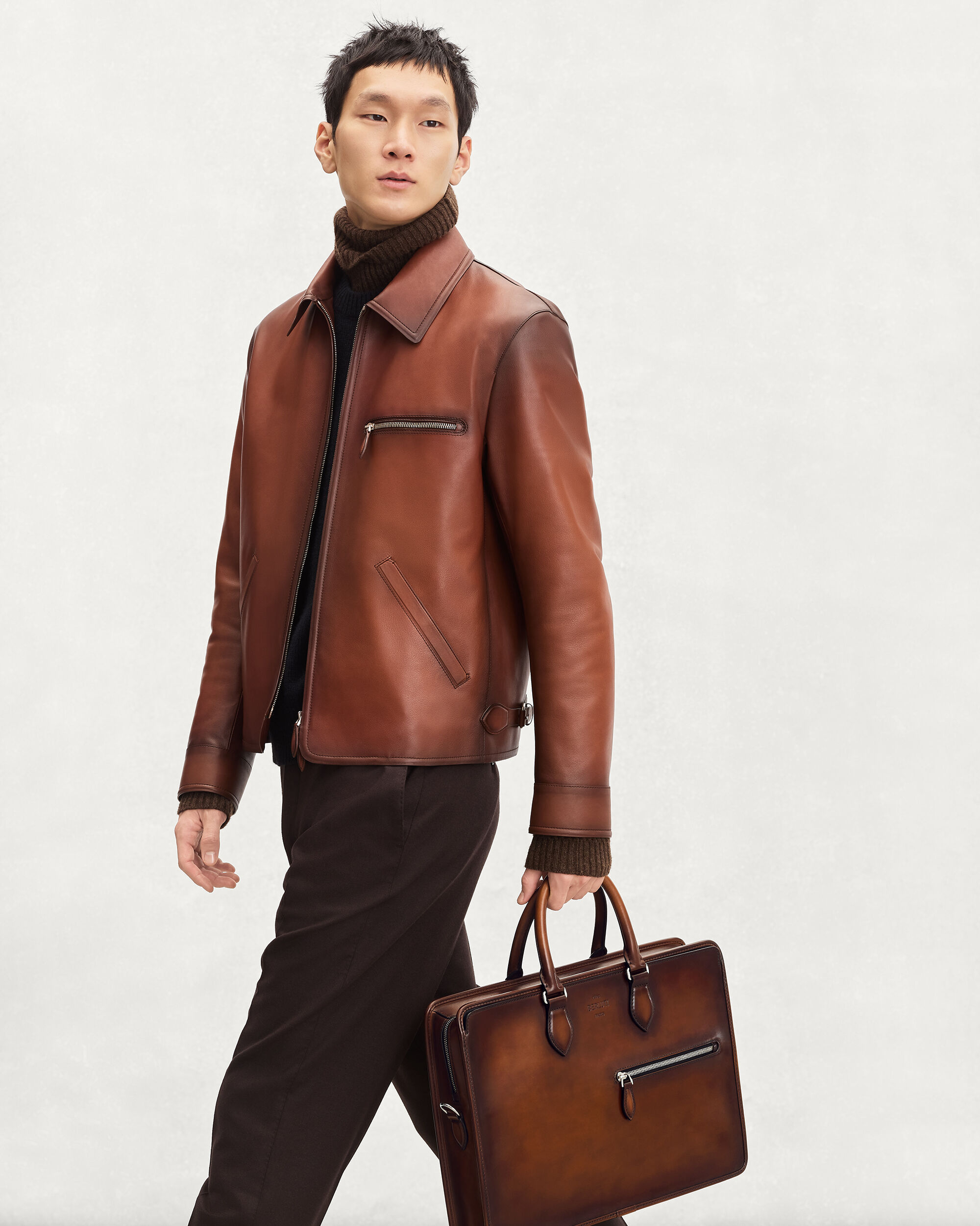 アンジュール ブリーフケース | ベルルッティ JP