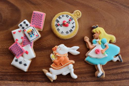 不思議の国のアリスBOX｜アイシングクッキーの通販サイト Berry DECO