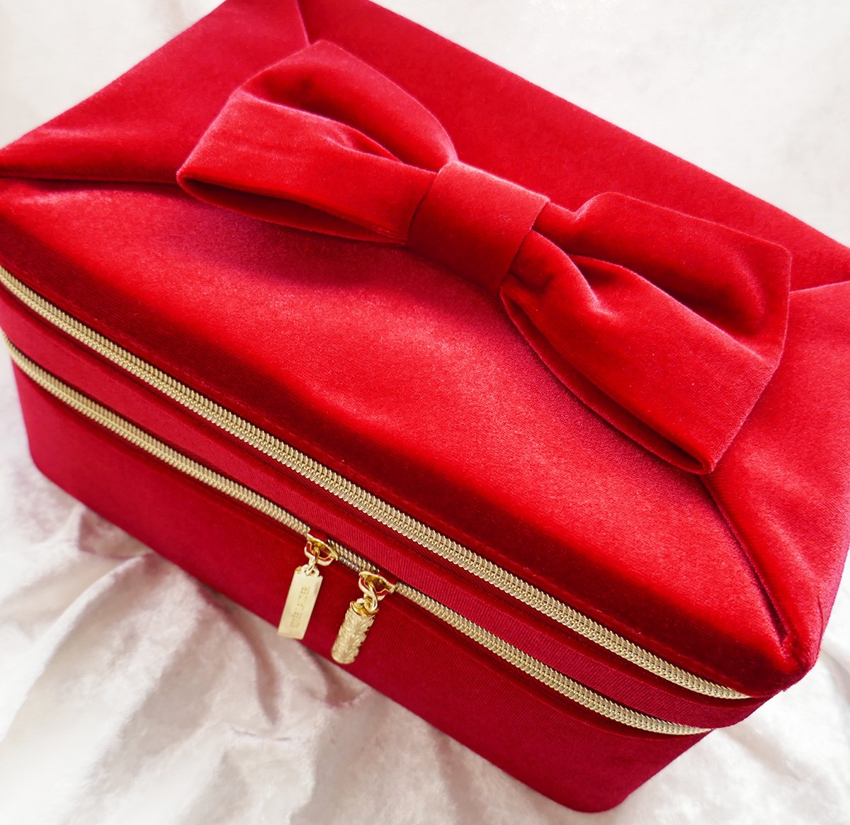 エスティ ローダー×クリスマスコフレ2024】初のアドベントカレンダーや