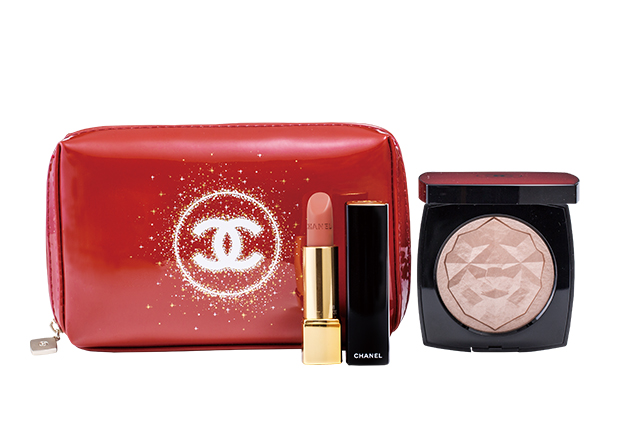 シャネルの店舗限定パレットとロゴ入りポーチセットが可愛すぎ♪伊勢丹