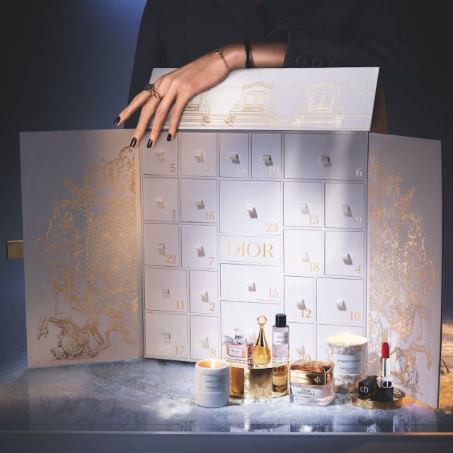 2023xmas-dior-14-1-640x640.jpg